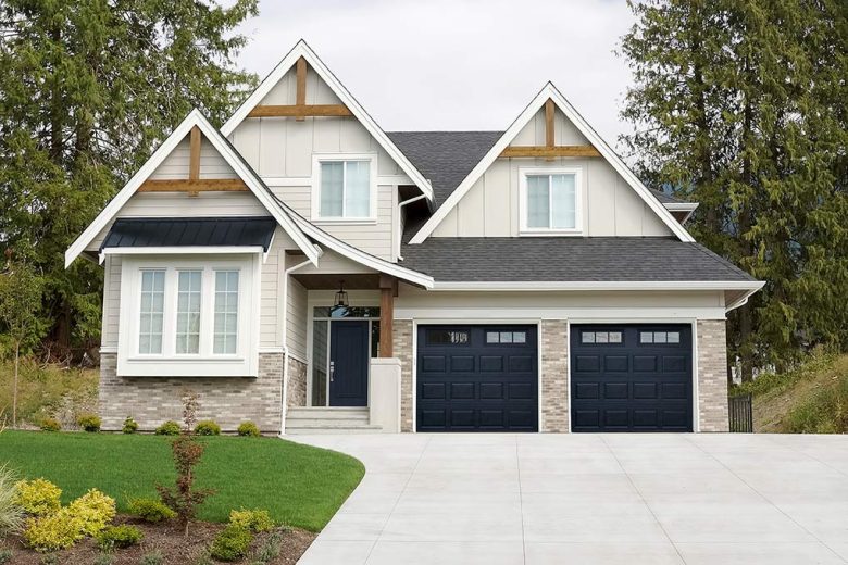5 Garage Door Repair Mistakes Homeowners Regret (And What to Do Instead)
